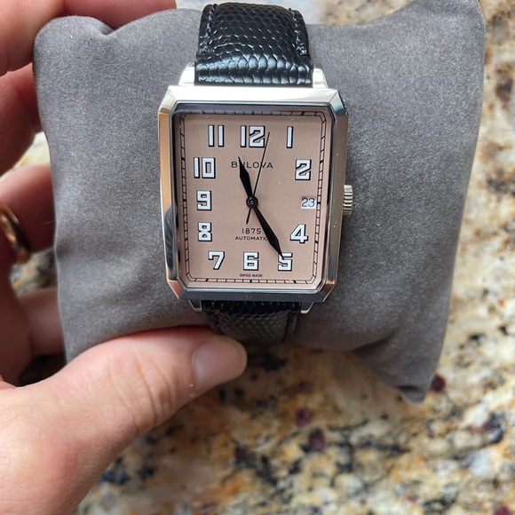 **SOLD** Bulova Breton art-deco watch - Picture 2 of 8